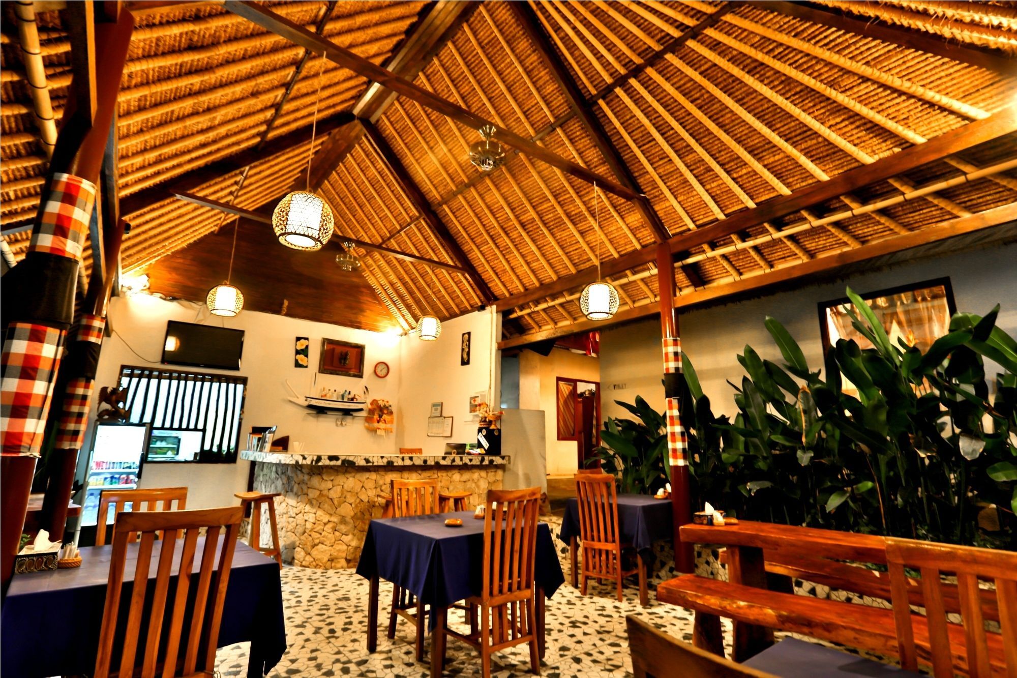 Sunset Coin Lembongan Hotell Nusa Lembongan Exteriör bild